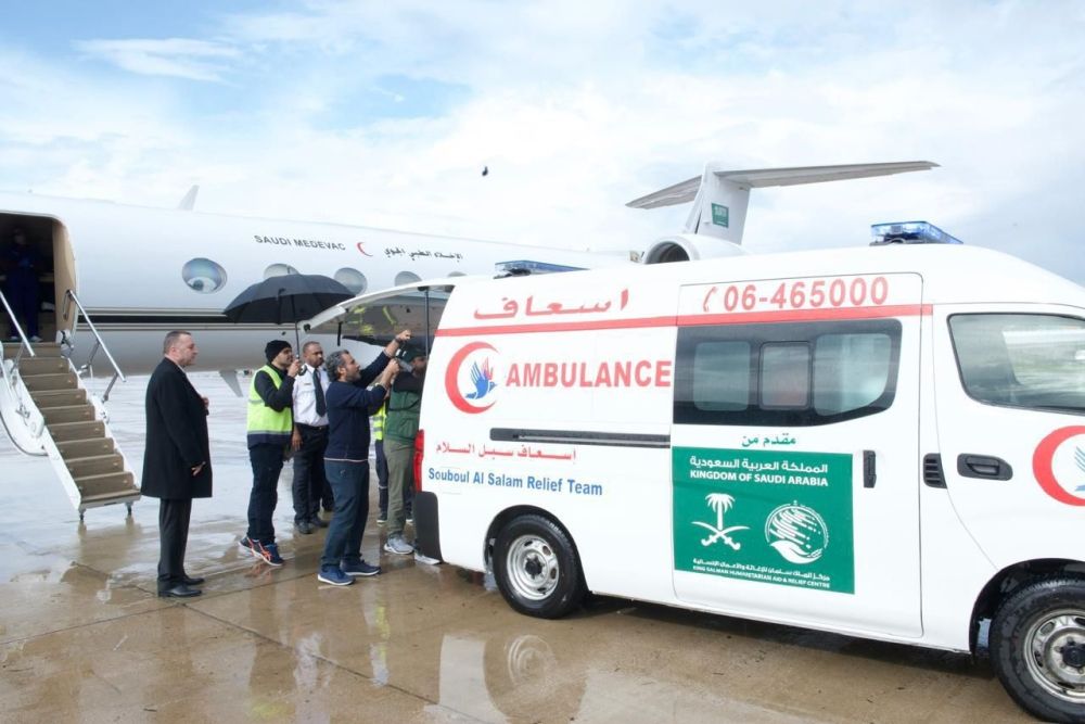 وصول التوأمين السياميين السوريين "سيلين وإيلين" إلى الرياض