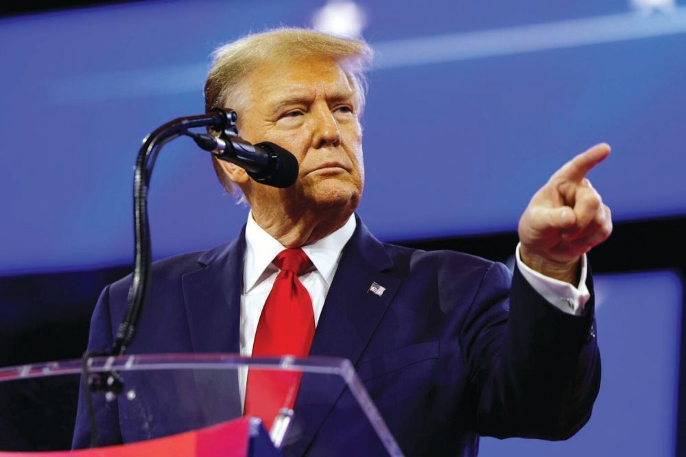 وسط انقسام مؤيديه.. ترامب يدعم تأشيرات الهجرة للعمالة الماهرة