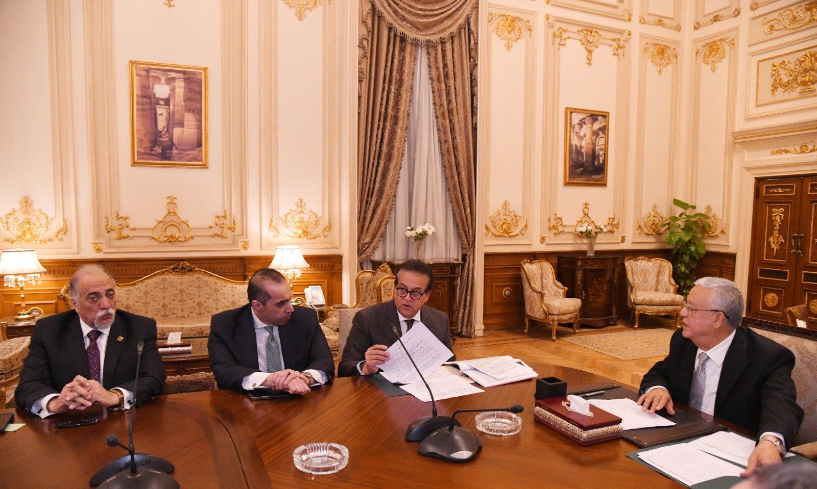 رئيس مجلس النواب: بحث مطالب نقابة الأطباء قبل إقرار قانون المسئولية الطبية