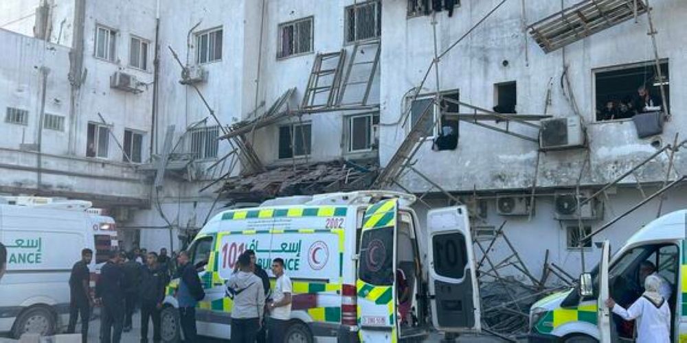 الأزهر يدين حرق الاحتلال مستشفى كمال عدوان في قطاع غزة