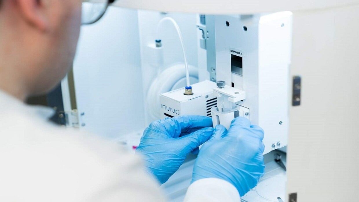 الامارات | علماء روس يبتكرون تقنية لاستعادة أنسجة اللثة