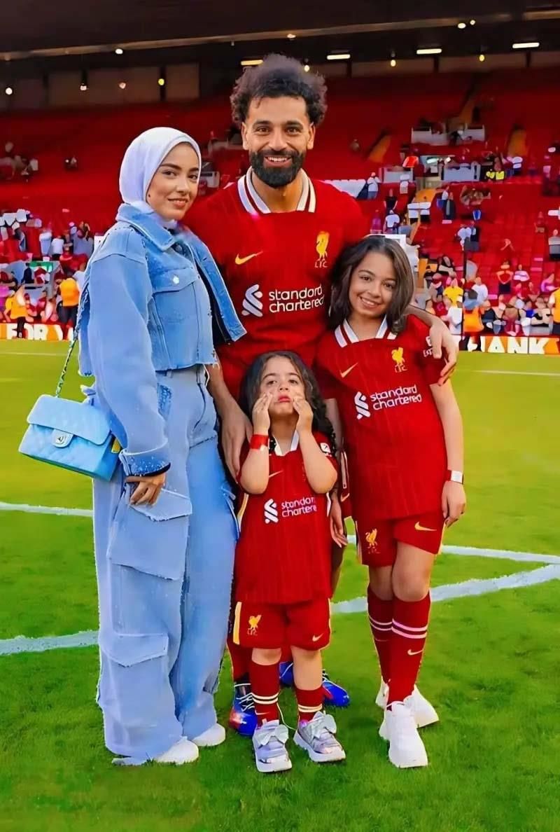 الامارات | مفاجأة صادمة: راتب محمد صلاح أكثر 15 ألف مرة من لاعبي ليفربول زمان