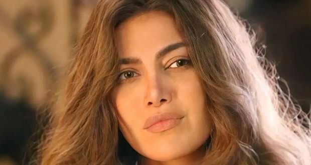 ريهام حجاج تنفي شائعة حملها: “الصورة قديمة”