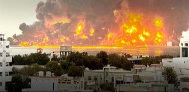 الخليج اليوم .. موانئ الحديدة خارج الخدمة والسفن عالقة.. مصادر تكشف