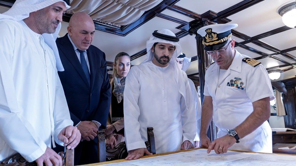 حمدان بن محمد ووزير دفاع إيطاليا يبحثان تعزيز التعاون بين البلدين