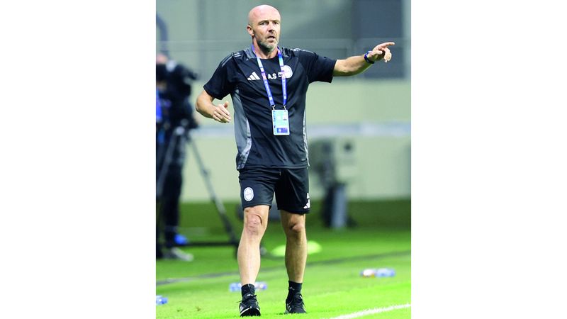 الامارات | تبادل الإشادة بين مدربَي شباب الأهلي والنصر