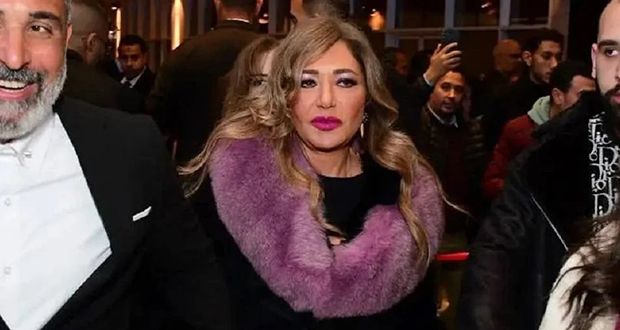 بالصور – ليلى علوي تتألق في العرض الخاص لفيلم “المستريحة”