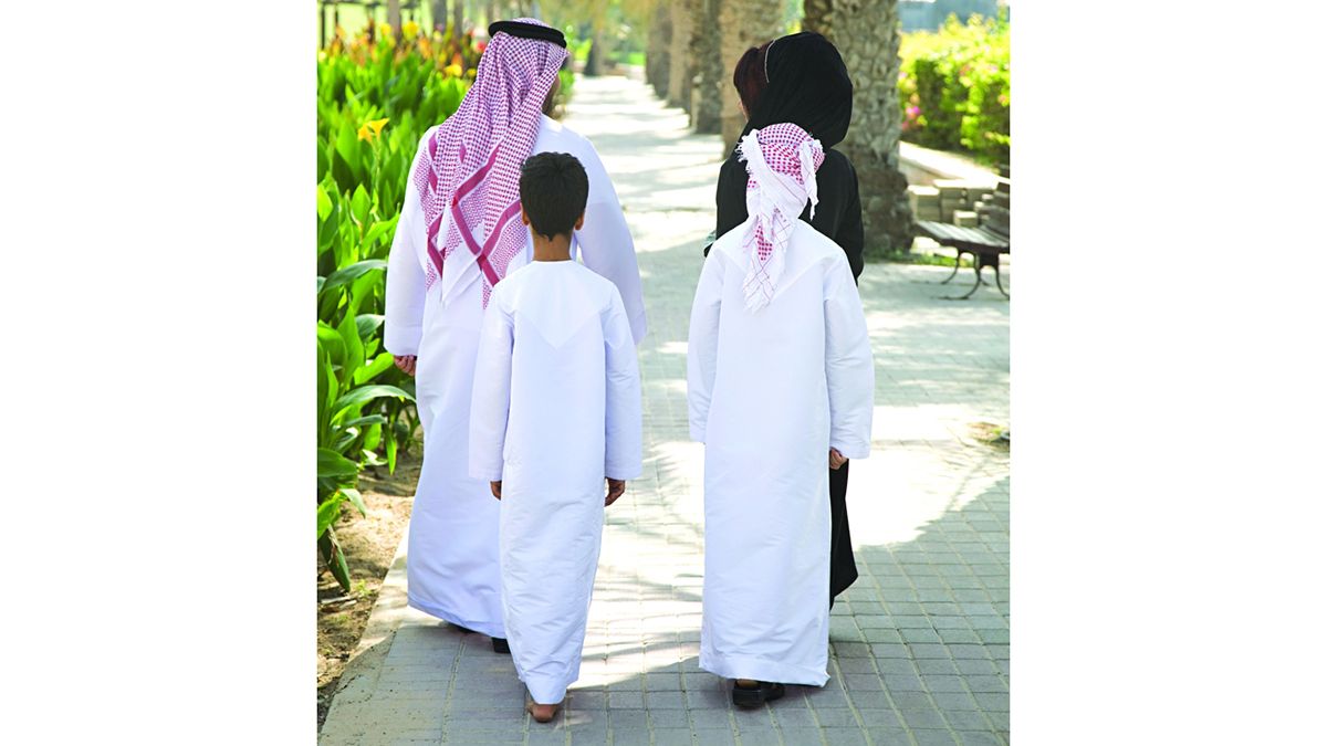 الامارات | تأجيل الإنجاب يهدد المجتمع بـ «شبح التهرم»