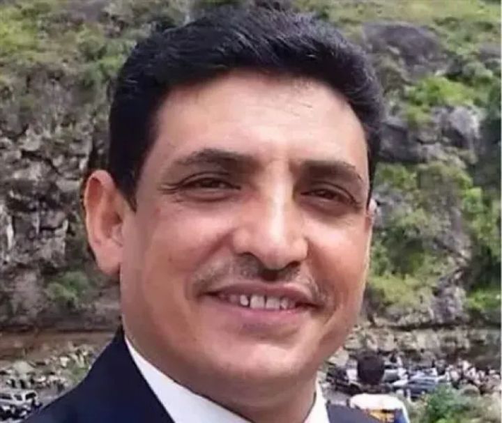 ضمن حملة اختطافات جديدة يشنها..الحوثي يختطف مسؤولًا محليا على خلفية منشور بالفيسبوك ..الاسم و الصورة