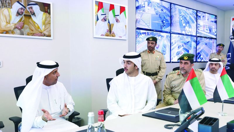 الامارات | محمد بن راشد بن محمد بن راشد يتفقد غرفة العمليات المشتركة للجنة تأمين الفعاليات