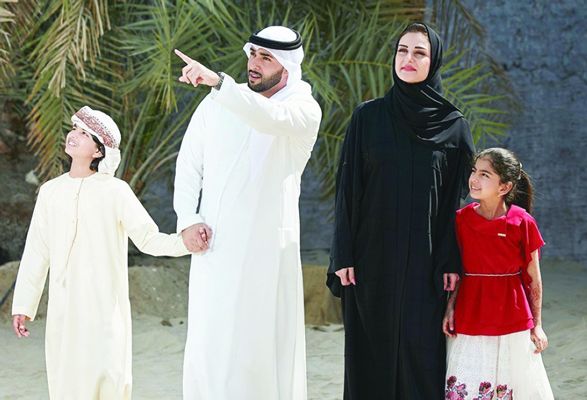 الامارات | تأجيل الإنجاب يهدد المجتمع بـ «شبح التهرم»