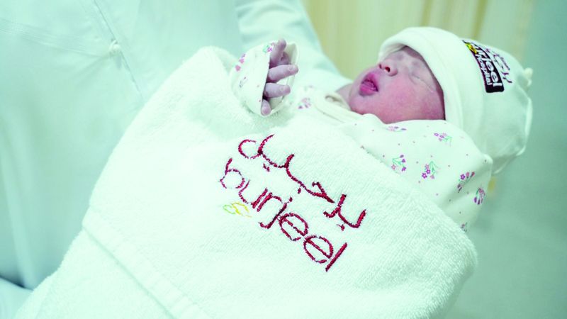 الامارات | «غاية».. أول مواطنة جديدة تدخل العام الجديد