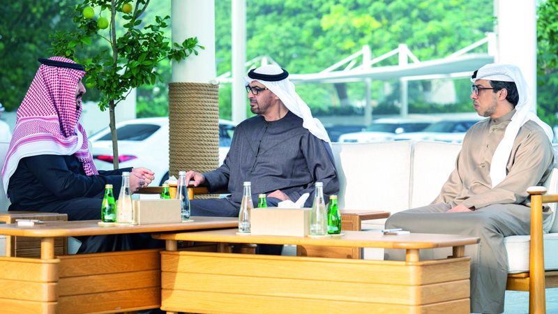 الامارات | رئيس الدولة يستقبل وزير الدفاع السعودي