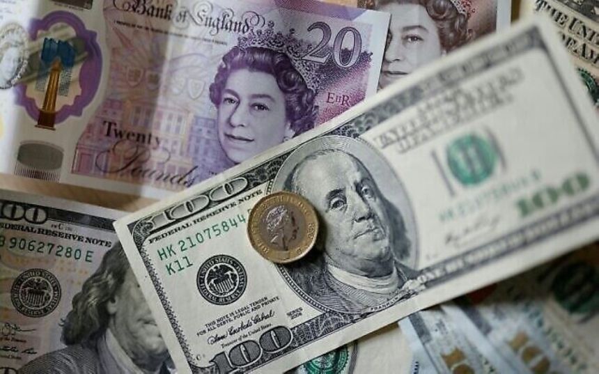 الأكبر منذ أكثر من سنتين.. الدولار يسجل أعلى مستوياته مقابل اليورو