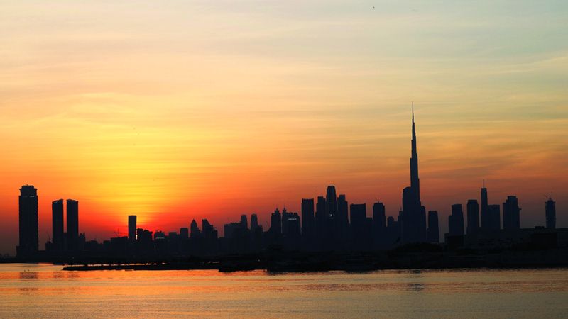 الامارات | طقس يناير.. معتدل الحرارة نهاراً وبارد ليلاً