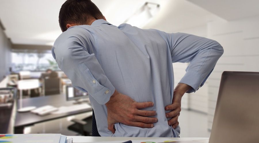الامارات | ماهي أسباب آلام الظهر؟