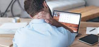 الامارات | آلام الرقبة: أسبابها وطرق الوقاية