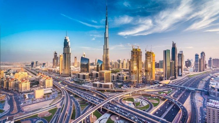 الامارات منحت نصف مليون شخص اقامتها الذهبية في 2024