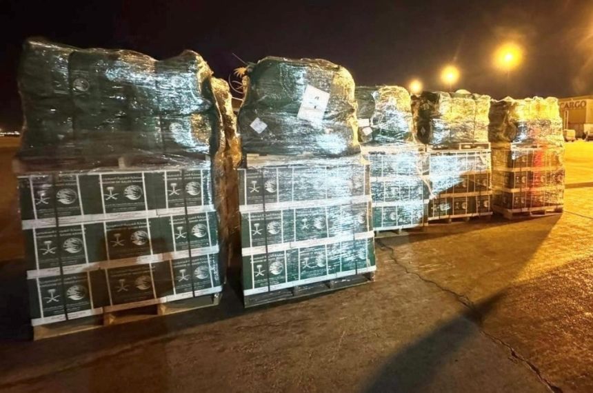 مغادرة الطائرة الإغاثية السعودية الرابعة لمساعدة الشعب السوري