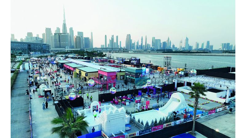 الامارات | «دبي للتسوق» يعود إلى خمسينات القرن الماضي