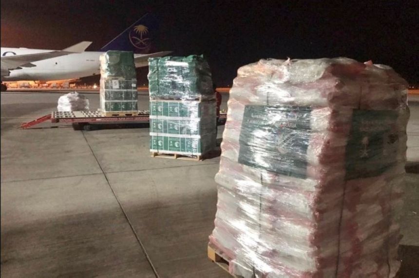 المساعدات مستمرة.. مغادرة الطائرة الإغاثية السعودية الخامسة للشعب السوري