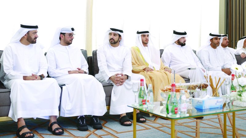 الامارات | حمدان وأحمد ومنصور بن محمد يحضرون أفراح المهيري والهاملي