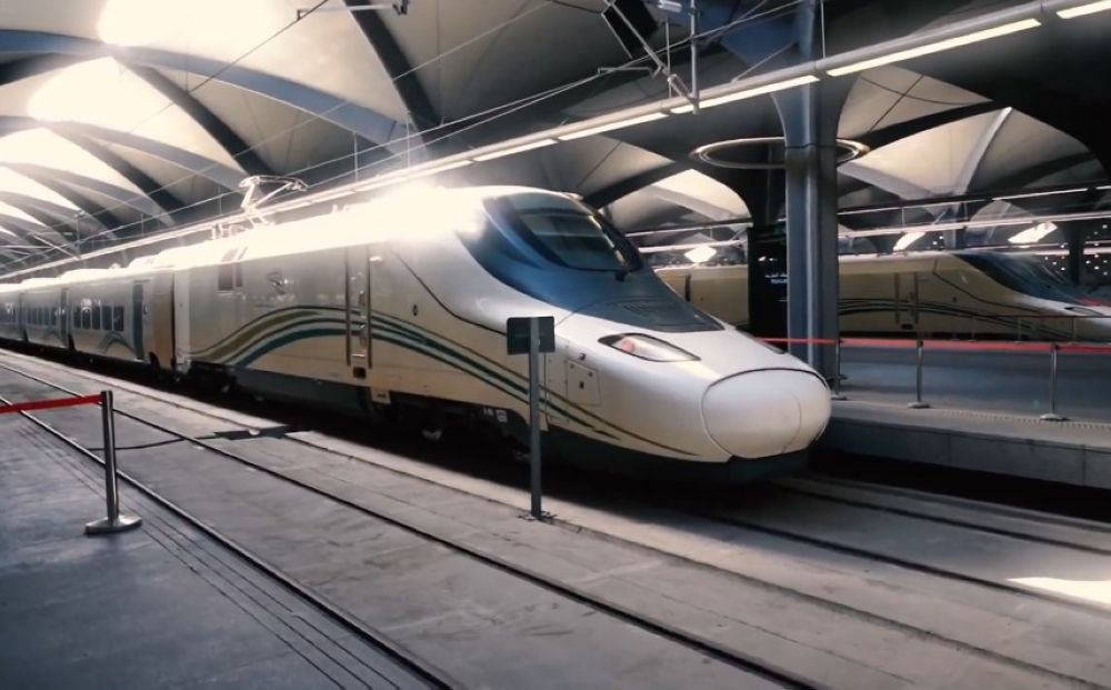 تمكين ذوي الإعاقة وتعويض الركاب.. 8 حقوق لمستخدمي النقل بـ"الخطوط الحديدية"