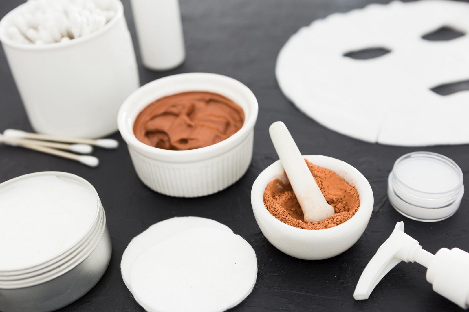 ماسك الكاكاو والقشطة الحل الأسرع لمحاربة التجاعيد والخطوط الدقيقة