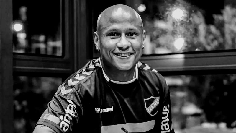 الامارات | انتحار لاعب كرة قدم في الدوري الإكوادوري