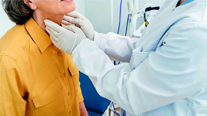 الامارات | فحص الغدة الدرقية مهم للمسنين لتجنب مخاطر جسيمة