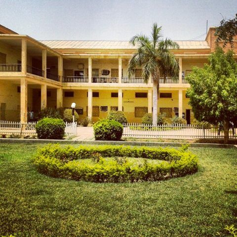 تخرِّج أول دفعة للصيدلة..جامعة السودان للعلوم والتكنولوجيا تُجيز نتائج الطلاب