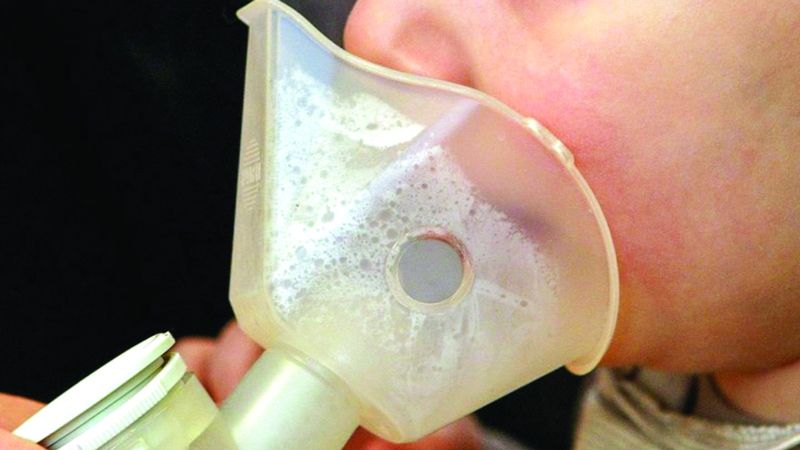 الامارات | تنظيف أجهزة الاستنشاق بانتظام.. ضروري