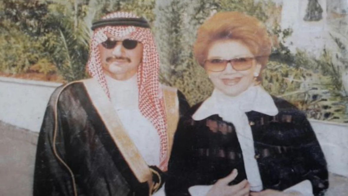 وفاة منى الصلح والدة الوليد بن طلال