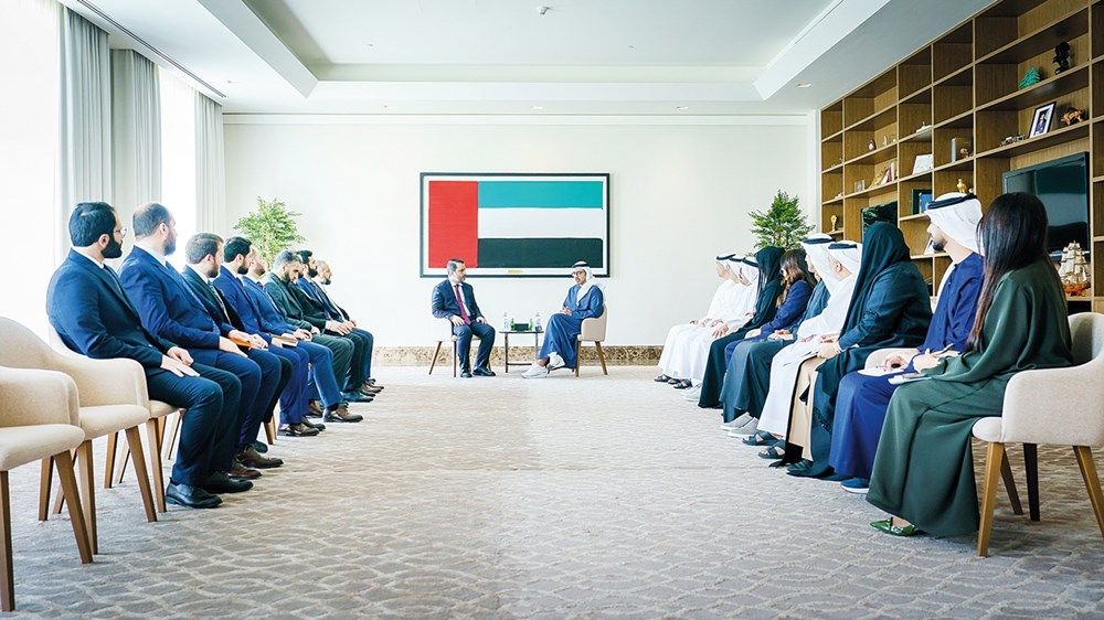 عبدالله بن زايد: الإمارات تقف إلى جانب الشعب السوري الشقيق