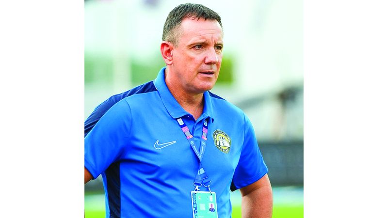 الامارات | مدربا كلباء وعجمان «غاضبان».. ويتوعدان اللاعبين بإجراءات فنية