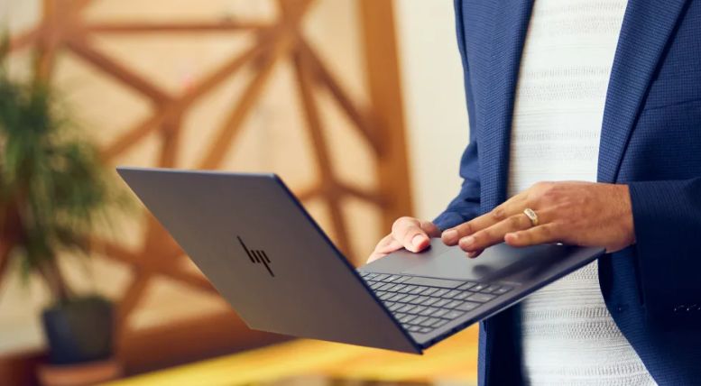 تكنولوجيا: HP تكشف عن أجهزة Elitebook بدعم Copilot+ ومعالجات Intel الجديدة للذكاء الاصطناعي #CES2025