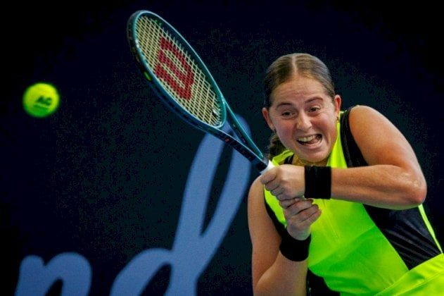 دورة أديلايد: أوستابنكو تستهل حملة الدفاع عن لقبها بـ"ريمونتادا" وتضرب موعدا مع كيز في ثمن النهائي