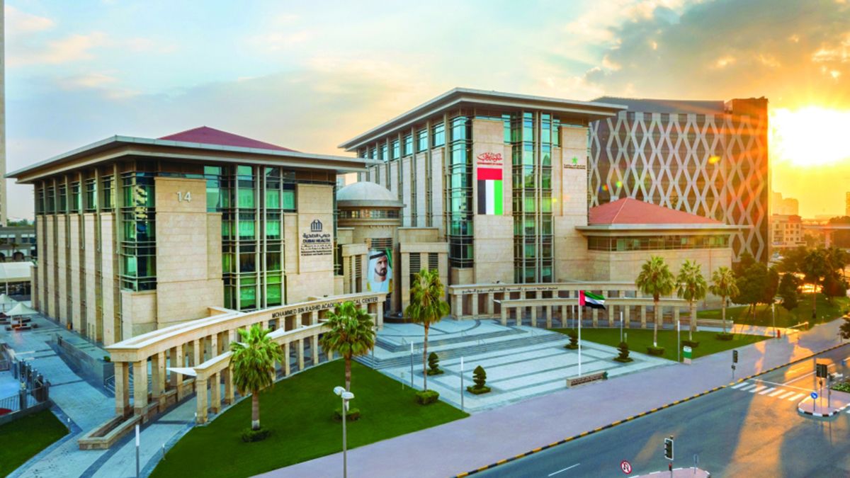 الامارات | حمدان بن محمد يطلق اسم هند بنت مكتوم على كلية التمريض بجامعة محمد بن راشد للطب