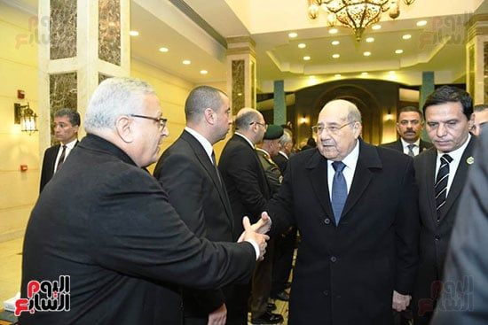 رئيس مجلس النواب وسياسيون وشخصيات عامة يؤدون واجب العزاء فى الفريق جلال الهريدى.. صور