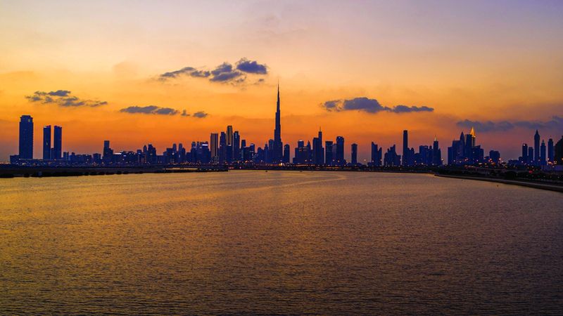 الامارات | «الوطني للأرصاد» يتوقّع انخفاضاً تدريجياً في درجات الحرارة