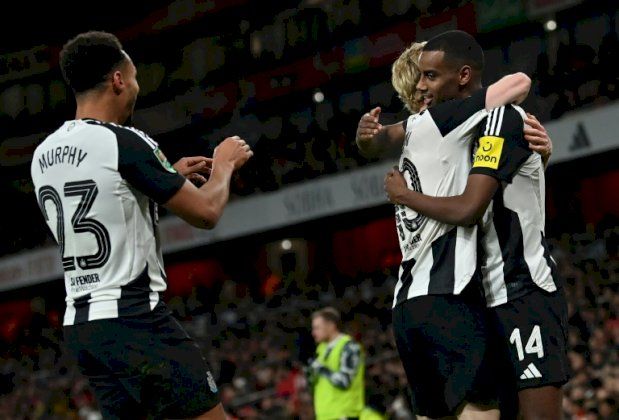 كأس الرابطة: نيوكاسل يخطو خطوة نحو النهائي بتغلبه على أرسنال في ملعب الإمارات