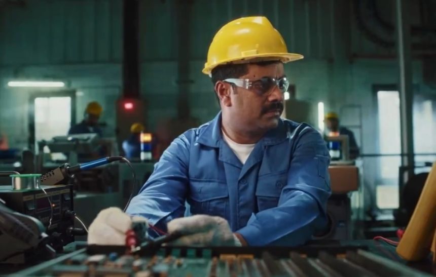 لرفع جودة الخدمات.. "الموارد البشرية" تُحدّث معايير العمالة المساندة