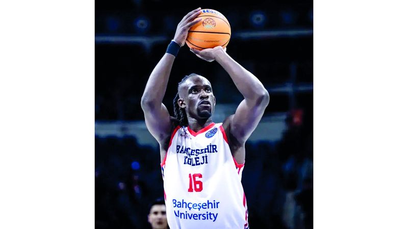 الامارات | نادي دبي لكرة السلة يتعاقد مع لاعبين جديدين