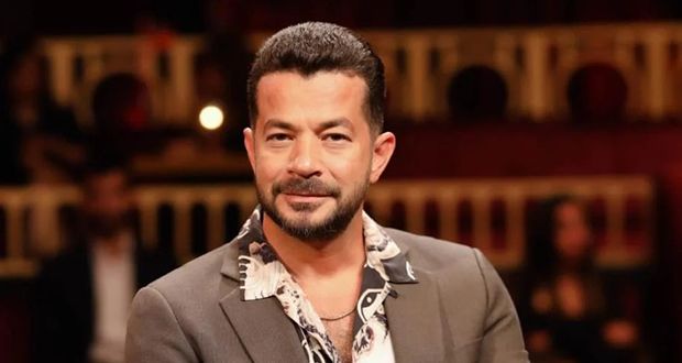 زوجة شريف سلامة تحسم جدل طلاقهما