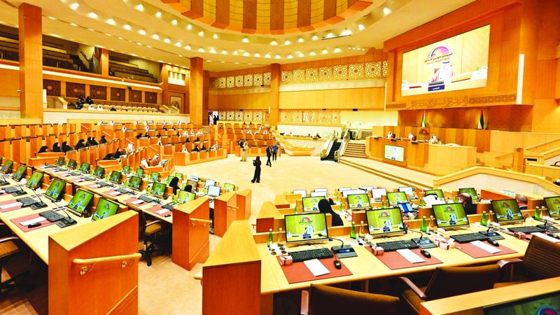 الامارات | «الوطني» يتبنى توصيات لتعزيز الإنفاق  على البحث والتطوير لدعم الصناعات المتقدمة