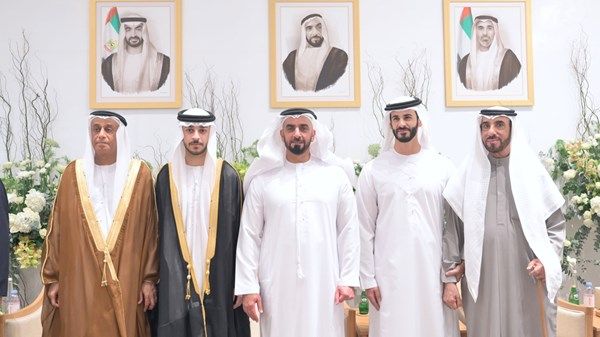 سيف بن زايد يحضر أفراح الظاهري