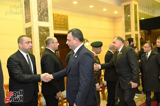 رئيس مجلس النواب وسياسيون وشخصيات عامة يؤدون واجب العزاء فى الفريق جلال الهريدى.. صور