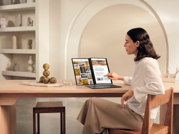 تكنولوجيا: Asus Zenbook Duo بشاشتي OLED لمسية 120 هرتز لإنتاجية متنقلة بلا حدود #CES2025