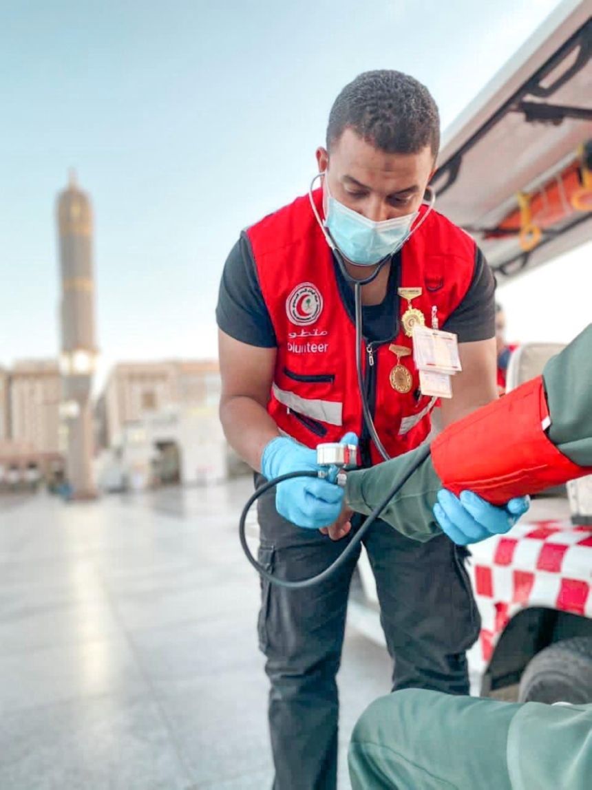 تسجيل 46 ألف حالة حادث سقوط.. وخبير لـ "اليوم": مؤشر خطير