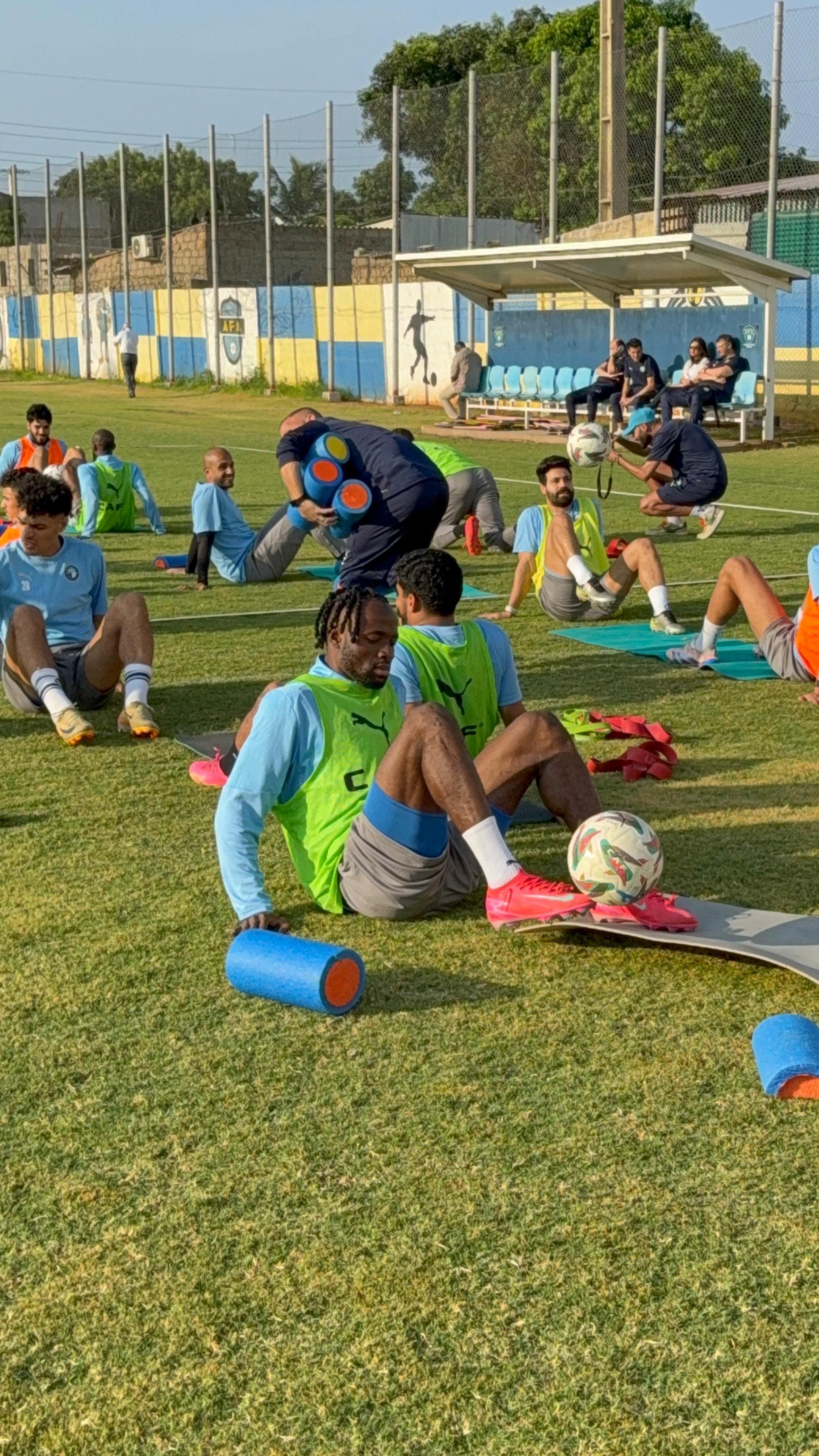 بيراميدز يخوض أول تدريباته فى أنجولا استعدادًا لمواجهة ساجرادا بأبطال أفريقيا.. صور